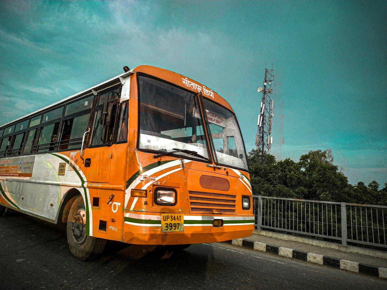 Why Traveling By Bus Is Still Best
